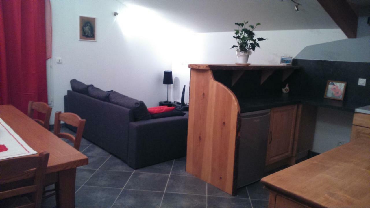 Apartamento Les Logis De Lucie Selonnet Exterior foto